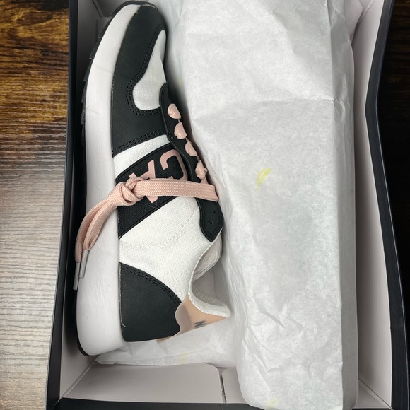 Nautica Women's Lace Up Sneaker for Running, Walking, Casual. - Picture 3 of 9